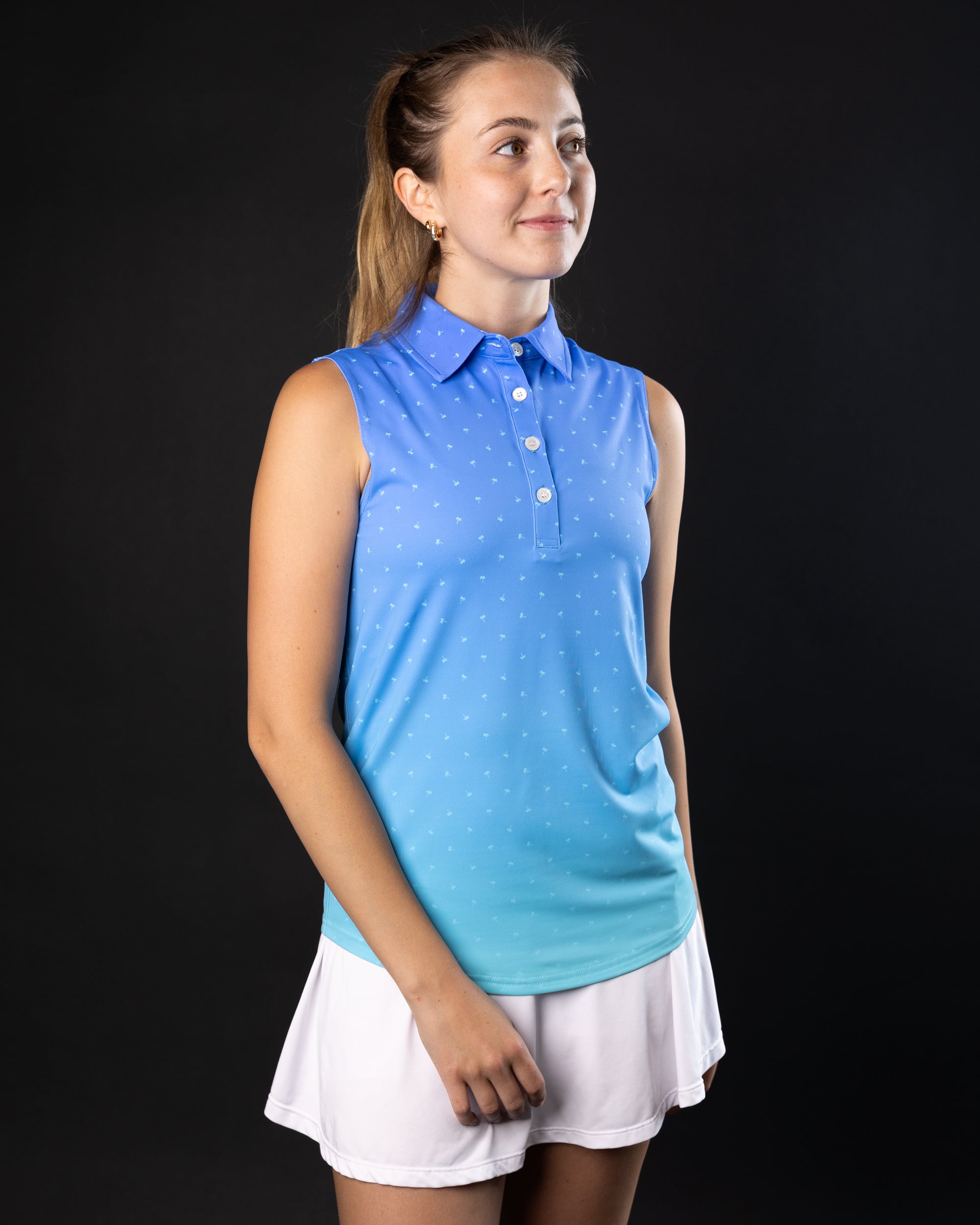 Palmera palm tree blue gradient womens golf polo | Sunday Swagger