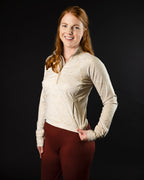 Latte cream women's cropped golf Qzip | Sunday Swagger