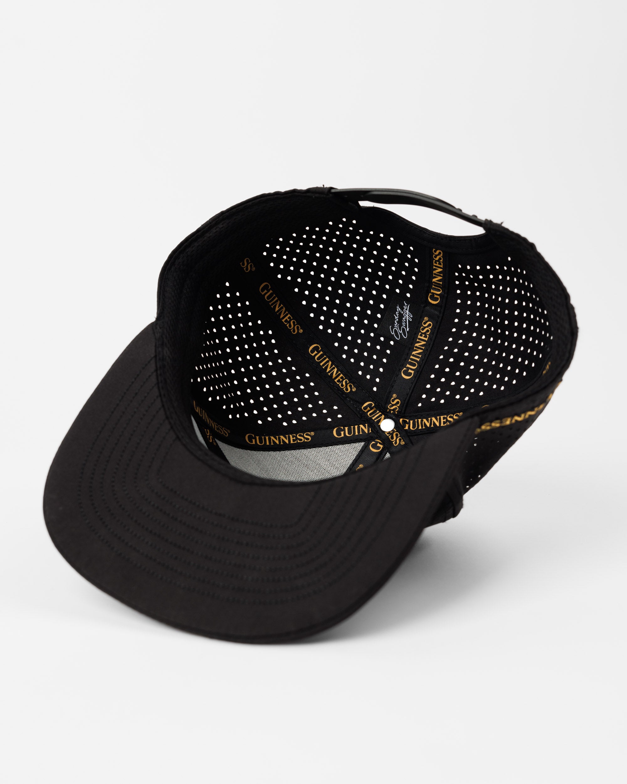 Guinness® Flat Bill Hat – Drafted – Black