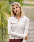 Latte cream women's cropped golf Qzip | Sunday Swagger