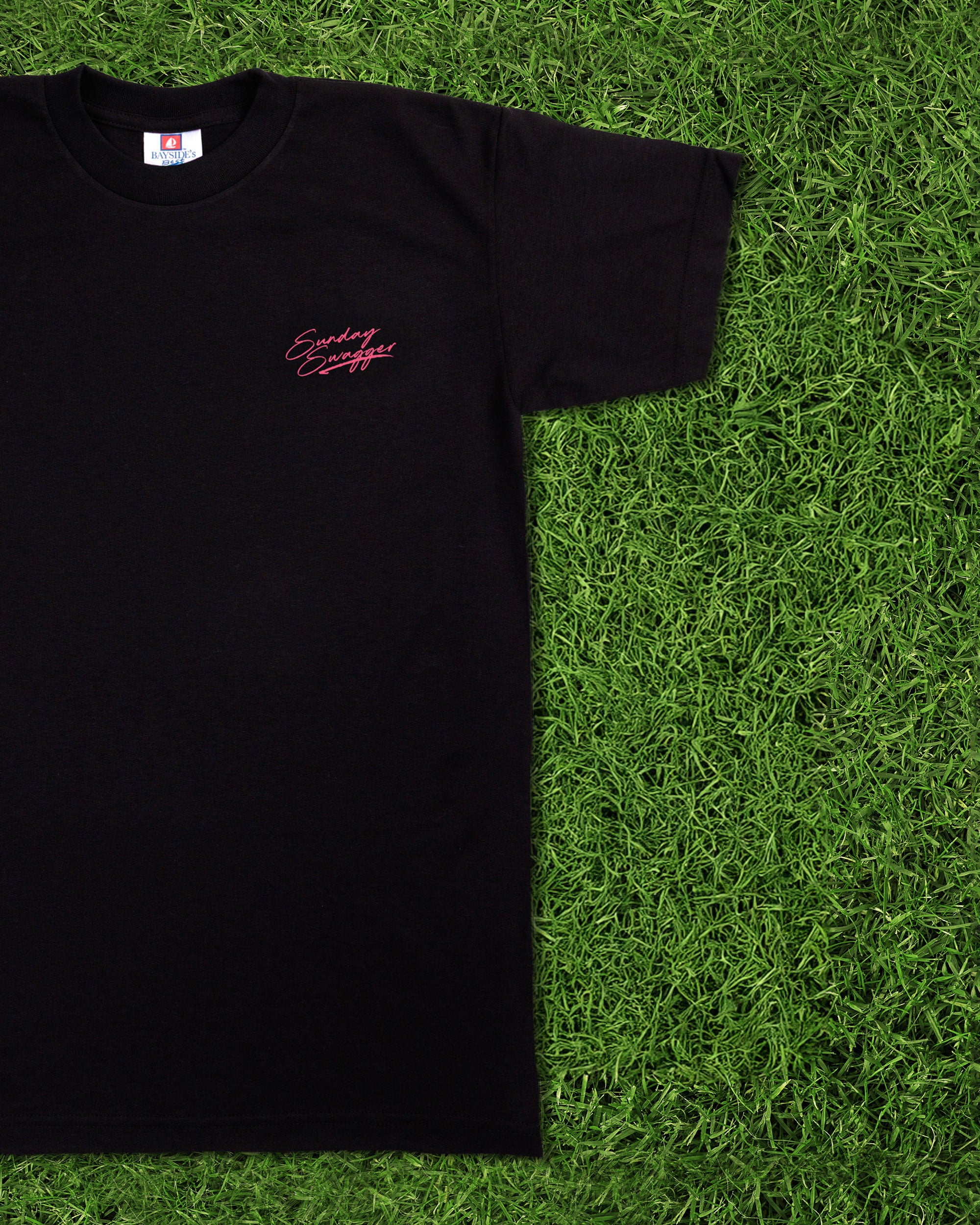 Two Putts T-Shirt - Black